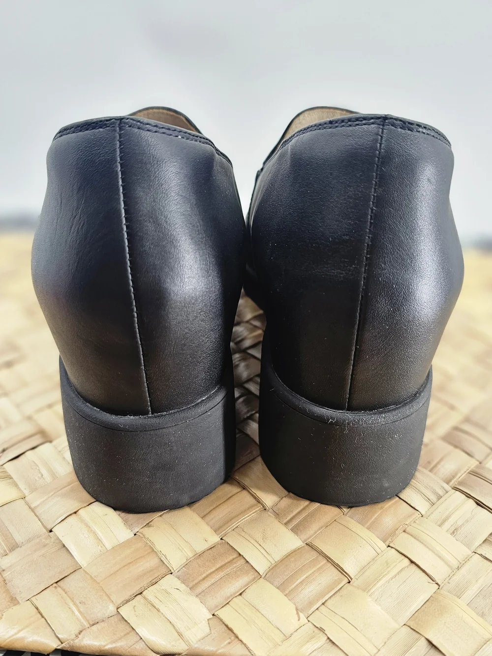 Abeo comfortable black